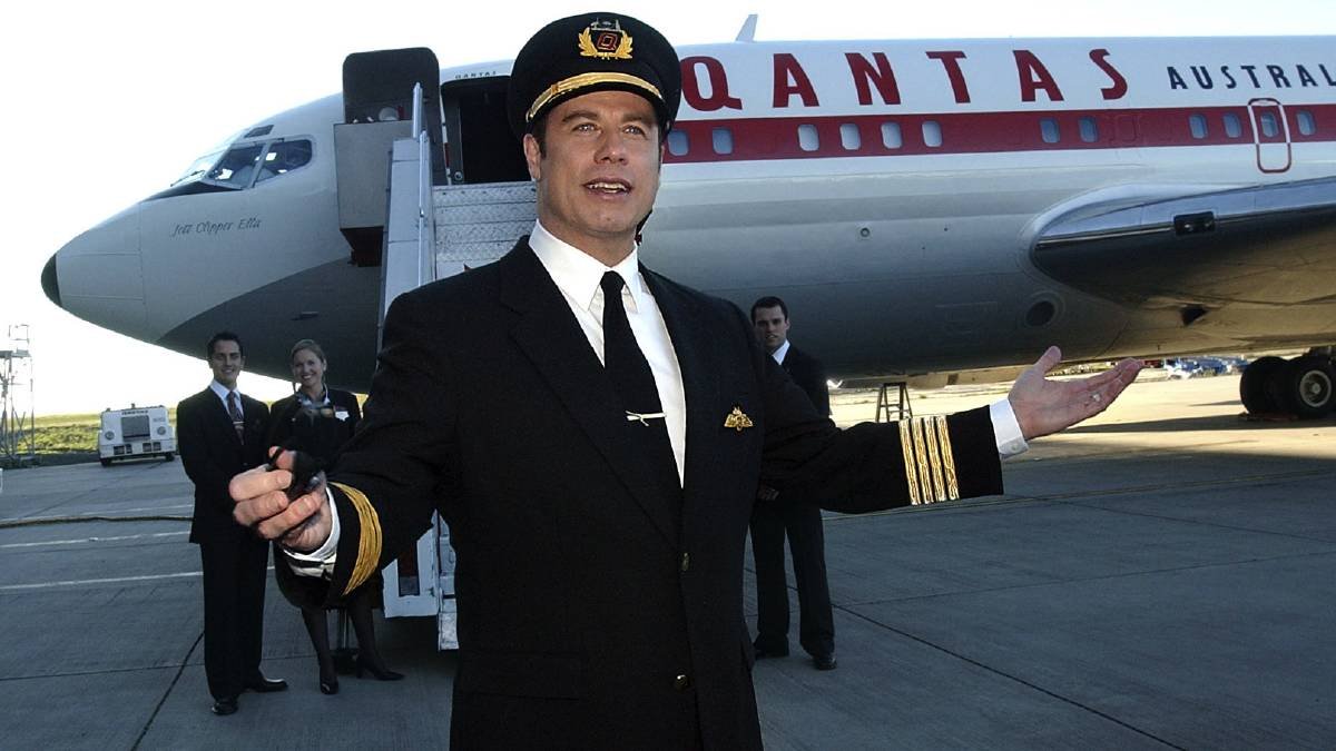 Travolta Gives 707 To Museum