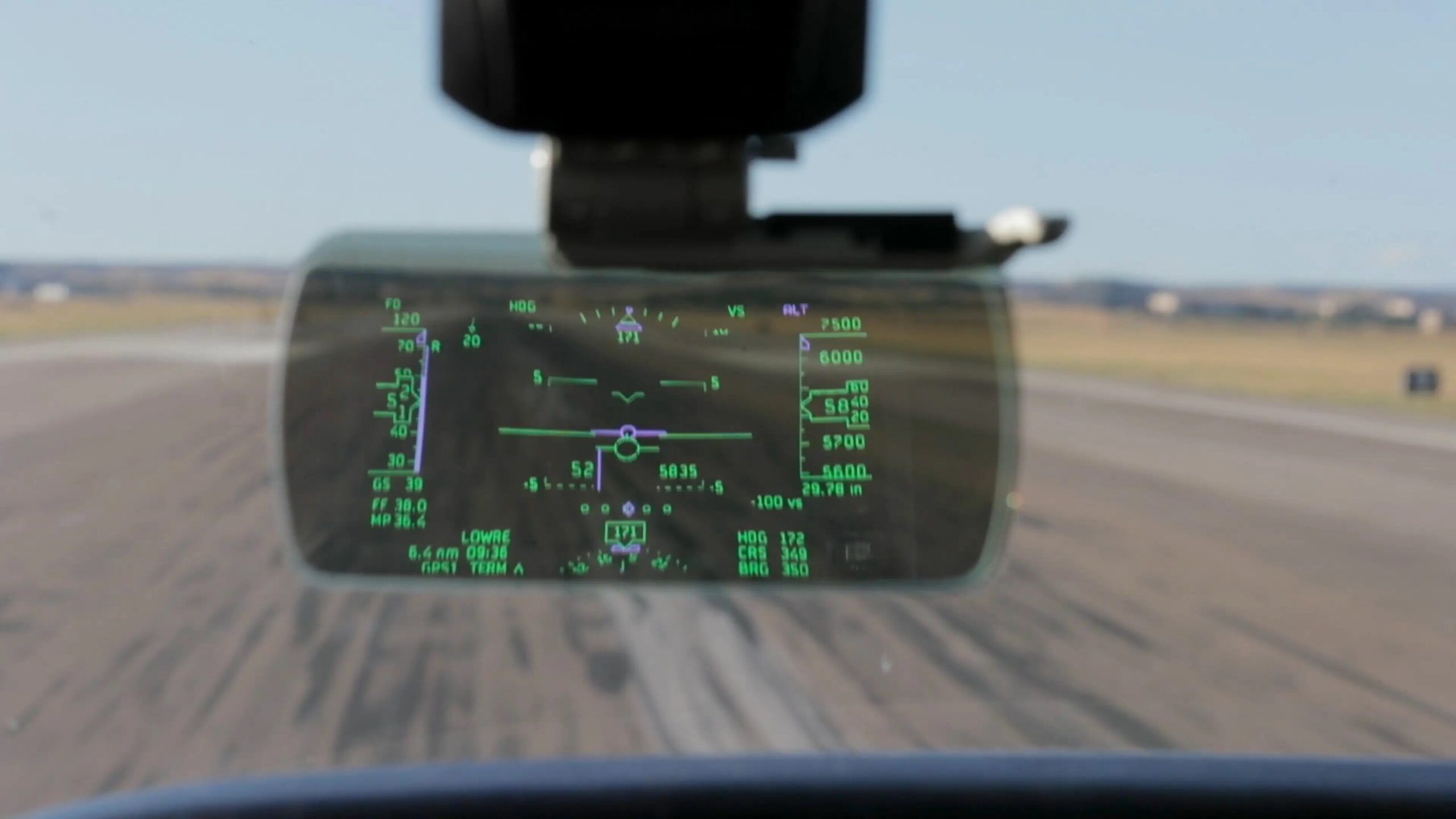 Garmin® Introduces Its First Portable Head-up Display (HUD