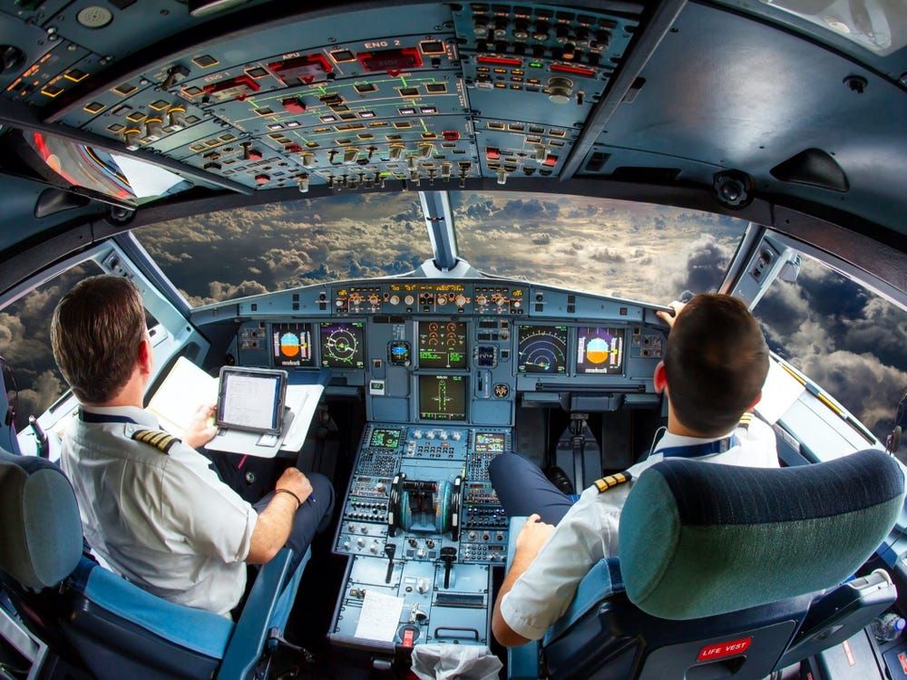 Single Pilot Ops 'A Profit-Driven Scheme,' Pilot Unions Say - FLYING  Magazine